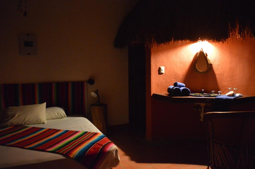 Lo Nuestro Petit Hotel Tulum Bagian luar foto