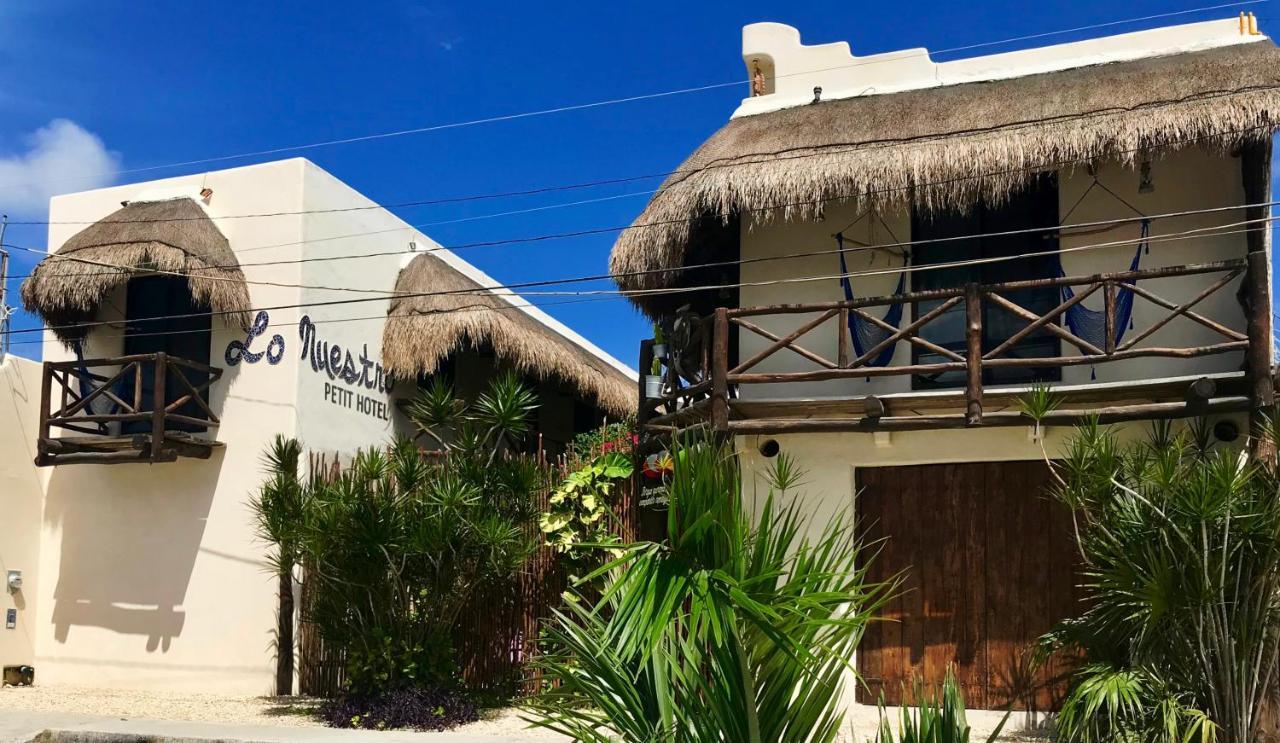 Lo Nuestro Petit Hotel Tulum Bagian luar foto