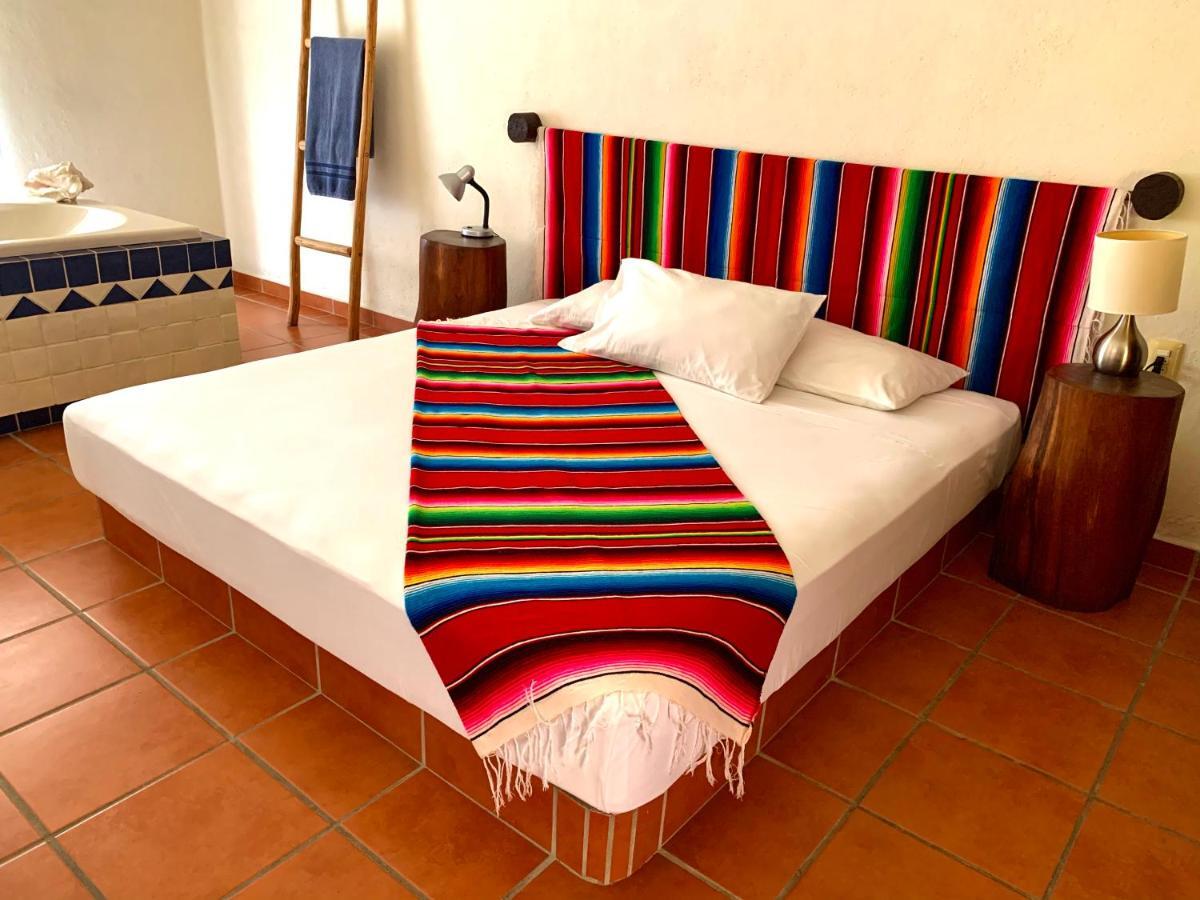Lo Nuestro Petit Hotel Tulum Bagian luar foto