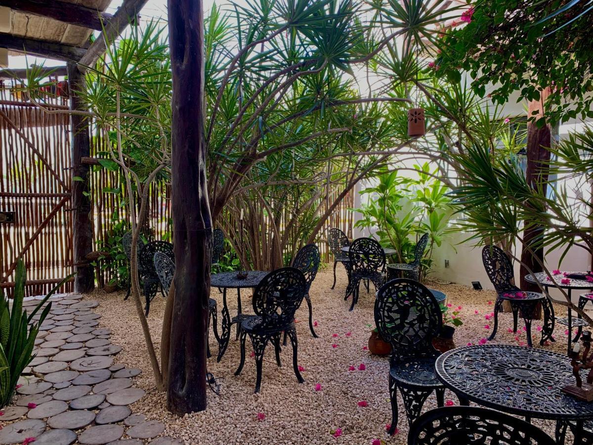 Lo Nuestro Petit Hotel Tulum Bagian luar foto