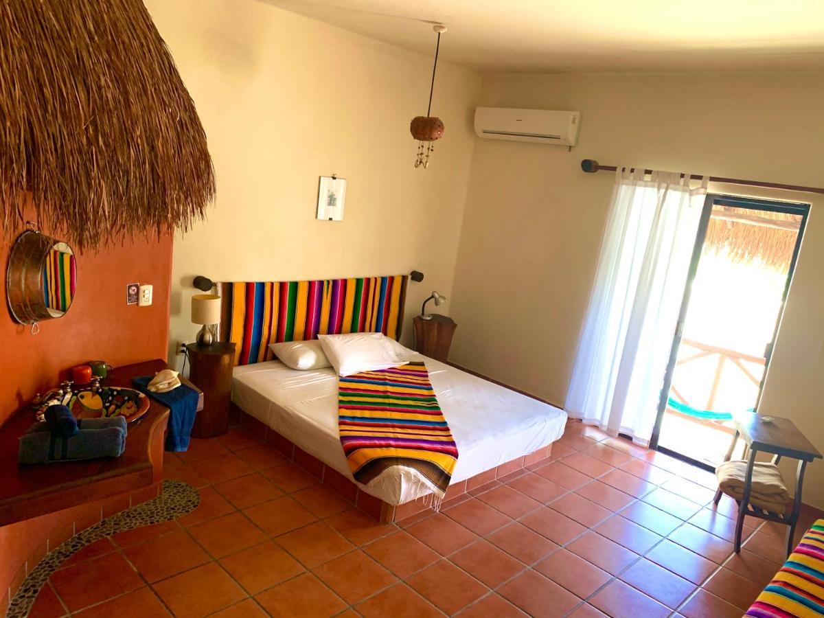 Lo Nuestro Petit Hotel Tulum Bagian luar foto